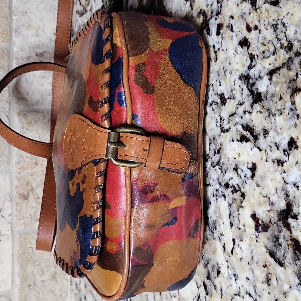 Patricia Nash Crossbody - Picture 4 of 9